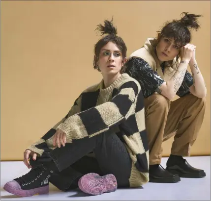  ?? PHOTO BY ELUVIER ACOSTA ?? Indie pop duo Tegan and Sara will include tracks from their most recent album, “Crybaby,” during an L.A. show Monday.