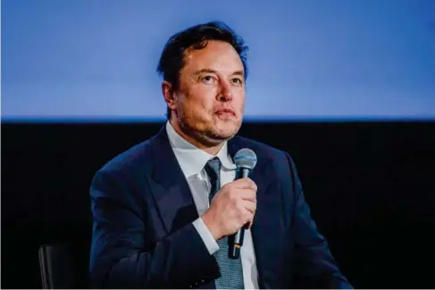  ?? (NTB/AFP/Getty) ?? A string of companies have cance ll ed or suspended their advertisin­g on the socia l media p l atform since E l on Musk took over