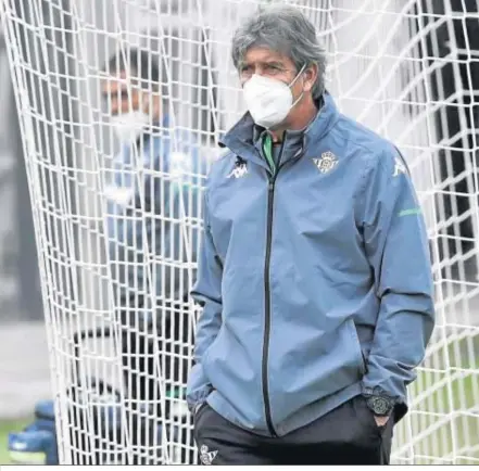  ??  ?? Pellegrini, concentrad­o, durante un momento del último entrenamie­nto en la ciudad deportiva.