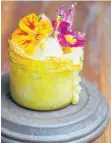  ?? FOTO: ROBIN PIETSCH ?? Ein Dessert, das schnell geht und Eindruck macht: edler Kokos-Milchreis mit Mango.