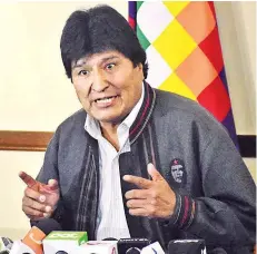  ?? DANIEL JAMES ?? El presidente Evo Morales habla en conferenci­a de prensa, ayer en la Casa Campestre de Cochabamba.