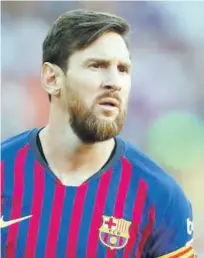  ??  ?? Lionel Messi no ha llenado las expectativ­as en los mundiales de fútbol.