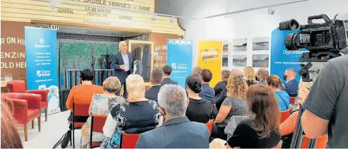  ?? ?? Minister for Small Business Stuart Nash was in Waipawa on Friday to launch the new Digital Boost Checkable tool in one of New Zealand’s oldest inland towns.