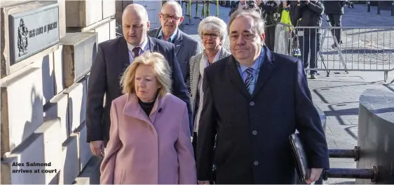  ??  ?? Alex Salmond arrives at court