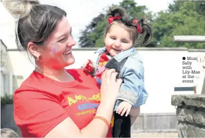  ?? Mum Sally with Lily-Mae at the event ??