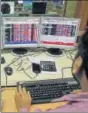  ?? HT/FILE ?? Brokers at the BSE in Mumbai