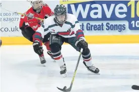  ??  ?? Dundee Stars U/20s Lewis Single in action against Aberdeen Lynx at Dundee Ice Arena (see bottom story).