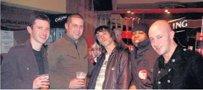  ??  ?? ●●Members of the band Al!ve with Ian Brown of the Stone Roses