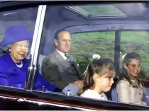  ?? ?? Clockwise from top: The Queen and Prince George in 2022; The Queen with Princes William and Harry; The Queen and Prince William in 2015; The Queen, Prince Philip and Princesses Eugenie and Beatrice.