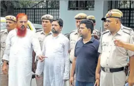  ?? SOURCED ?? The victim’s husband Sajid Ali (in Tshirt) sought help from his brothers Hasmat Ali Ansari and Mohammad Ishtiaq (left) to dispose of the body of his wife.