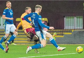  ?? ?? Kevin Van Veen struck the second goal to put the game beyond St Johnstone.