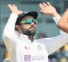  ??  ?? STAR OF THE SHOW Man of the match Ashwin
ANIMATED India skipper Kohli escaped punishment