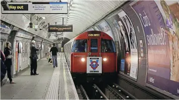  ??  ?? 1967 Stock lasted on the Victoria Line until 2011. Here, the farewell tour on June 30 that year passes through Stockwell. Trowbridge Estate/ Creative Commons