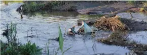  ?? News Agency (ANA) I IAN LANDSBERG African ?? POLLUTION in the Plankenbur­g River near Kayamandi in Stellenbos­ch. We need to guard against sewer spill ages as this pollution poses a major threat to our water resources, the writer says.