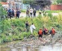  ?? ?? EL CUERPO de la joven fue hallado en el arroyo Napostá.