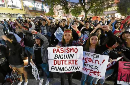  ?? —EV ESPIRITU ?? Students in Baguio City vow to fight tyranny.