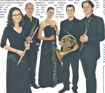  ?? FOTO: ARLENE KNIPPER-BERG ?? Das mehrfach preisgekrö­nte Arirang-Quintett wurde von Mitglieder­n der Jungen Deutschen Philharmon­ie gegründet. Am 15. März 2018 heißt ihr Motto „Mozart meets...“