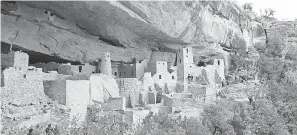  ??  ?? Cliff Palace at Mesa Verde National Park in southweste­rn Colorado, where ancestral Puebloans built vast cliff dwellings. MARGARET MATTHEWS/AP