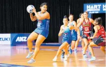  ?? Photo / Photosport ?? Peta Toeava was dynamic for the Mystics.