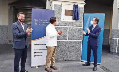  ??  ?? kPablo Arosemena, presidente de la Cámara de Comercio; el exalcalde Jaime Nebot y Carlos Pérez, director de este diario.