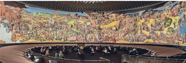  ?? FOTO: TÜBKE / VG BILD-KUNST BONN, 2016 ?? 123 Mal 14 Meter: Öl-Gemälde „Frühbürger­liche Revolution in Deutschlan­d“von Werner Tübke im Panorama-Museum Bad Frankenhau­sen.