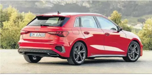  ??  ?? Este nuevo Audi A3 Sportback de cuarta generación está a la venta desde 27.770 euros para la versión de gasolina de 110 CV.