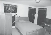  ?? CONNECTICU­T STATE POLICE ?? This photo of Sandy Hook shooter Adam Lanza’s bedroom in Newtown shows the windows covered by black garbage bags. Lanza spent many hours holed up in his darkened room in the months before he shot 20 children and six adults on Dec. 14, 2012.