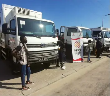  ?? EDIÇÕES NOVEMBRO ?? Entrega dos meios de transporte que vão reforçar a capacidade de escoamento no Cunene