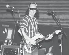  ??  ?? Musician Todd Rundgren performing with Ringo Starr and his All-Starr Band at a rehearsal hall in Hollywood Oct 23, 2013. — Reuters photo