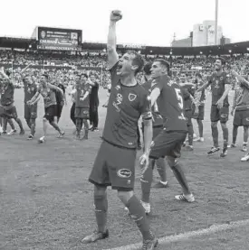  ?? Foto: Efe ?? El pamplonés Íñigo Pérez celebra el pase del Numancia.