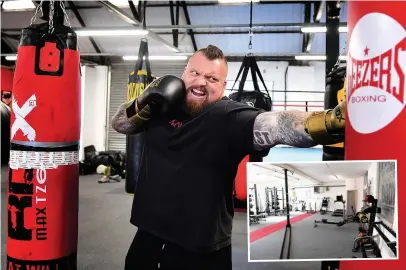  ?? Picture: Leanne Bagnall ?? KNOCKOUT: Eddie Hall opened the strength room, inset, at Keatesy’s Boxing Academy.
