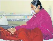  ?? HT PHOTO ?? ■ A swine flu patient at Rajindra Hospital in Patiala.