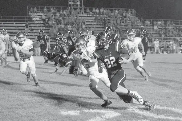  ?? Staff photo by Joshua Boucher ?? n Redwater plays Elysian Fields on Friday, Aug. 26, 2016, at Redwater High School.