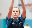  ?? Photo: JOSEPH JOHNSON/FAIRFAX NZ ?? Tall Ferns captain Toni Edmondson at practice at Cowles Stadium yesterday.