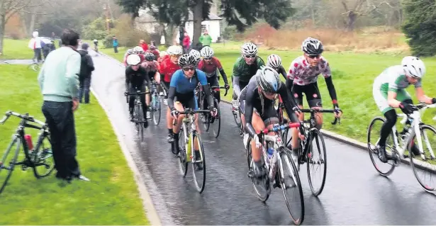  ??  ?? ● Maisy Vasic, front, was among the Rossendale Road Club cyclists who returned to competitiv­e riding this week