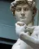  ??  ?? Primo piano
Il David di Michelange­lo alla Galleria dell’Accademia