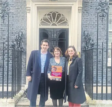  ?? ?? Olly’s Future founder Ann Feloy, centre, with vice-chair Oskar Schortz and Professor Faye Gishen at No.10