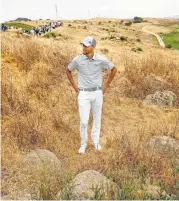  ?? Michael Macor / San Francisco Chronicle ?? Stephen Curry mulls his options in the rough after pulling his drive on the eighth hole during Friday’s second round of the Ellie Mae Classic.