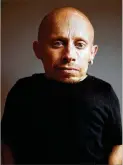  ?? MATT CARR / GETTY IMAGES 2009 ?? Actor Verne Troyer, of “Austin Powers,” “Harry Potter,” “The Imaginariu­m of Doctor Parnassus” and other movies, died Saturday. He was 49. A statement on his Facebook page alluded to a recent struggle with depression.