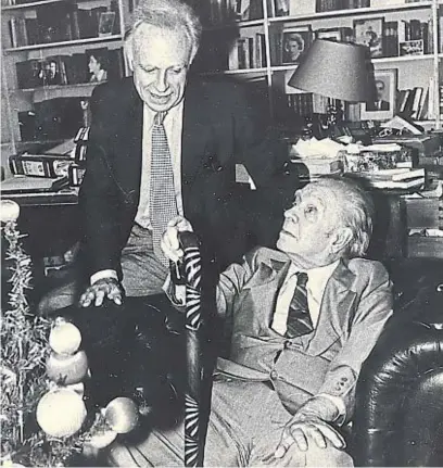  ?? ARCHIVO ?? SOCIOS CREATIVOS. Adolfo Bioy Casares y Jorge Luis Borges cultivaron una amistad profundame­nte literaria.