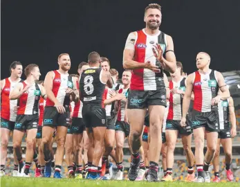  ?? Picture: MICHAEL KLEIN ?? A happy St Kilda skipper Jarryn Geary leads his team.