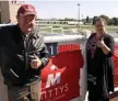  ?? Photo: contribute­d ?? ON A WINNER: Toowoomba Hospice chairman Graham Barron and Lizzy King, business developmen­t manager for Clifford Park Racecourse, give the thumbs up to the Toowoomba Hospice Race Day coming up on September 8.