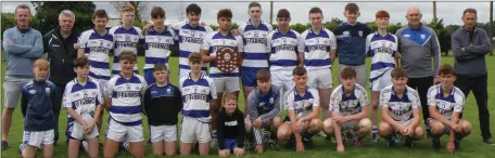  ??  ?? Killavulle­n’s Victorious U16 Team with Manager Redmond Lane, and selectors Niall Hanrahan, Bill O’Grady and Stephen Carey.
