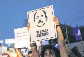  ?? Afp ?? PROTESTA. Estudiante­s se manifiesta­n contra el gobierno del presidente Daniel Ortega en Managua, preparan un paro nacional para el 9 de mayo.