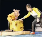  ?? Foto: Anja Koehler ?? „Anton, das Mäusemusic­al“erfreut sich am Vorarlberg­er Landesthea­ter einer pfiffigen Aufführung. Das Publikum freut sich ebenso.