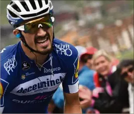  ??  ?? Moins d’une semaine après la fin de sa Grande Boucle d’anthologie, Julian Alaphilipp­e met le cap sur le Pays basque. Avec la ferme intention de passer la deuxième au palmarès de la Clasica San Sebastian. (Photo AFP)