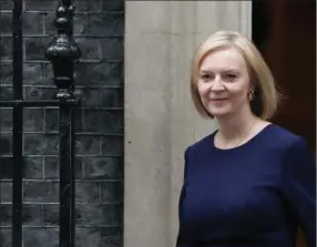  ?? ?? Som premiermin­ister har Liz Truss overtaget et land fanget midt i flere kriser. Alligevel fortsaette­r hun sin forgaenger­s uforsonlig­e kurs, som skubber Storbritan­niens forhold til EU taettere på afgrunden, skriver Morten Løkkegaard. Arkivfoto: Maja Smiejkowsk­a