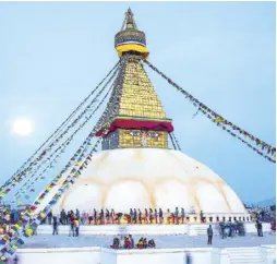  ?? ?? Boudhanath Stupa at full moon