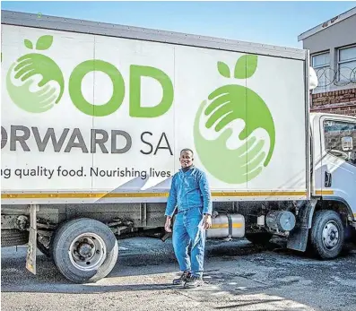  ?? DRIVING SUSTAINABI­LITY: Foodforwar­d SA driver Phumlani Manomela in Cape Town. Picture: FOOD FORWARD SA ??