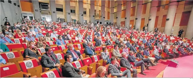  ?? M. G. ?? Una de las sesiones del VI Congreso Internacio­nal de Frutos Rojos, celebrado el año pasado.